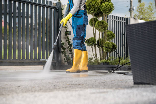 Best Commercial Building Pressure Washing  in Riverside, CT